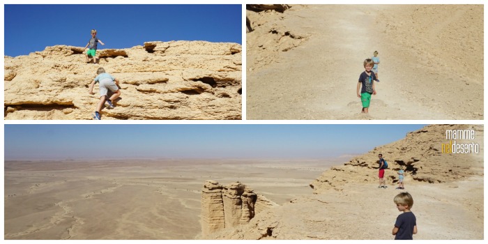 edge of the world Mamme nel deserto